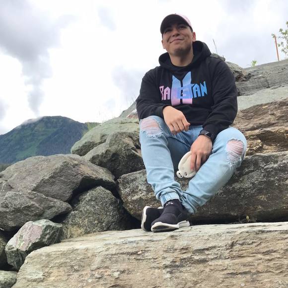 Meet your Posher, Lianno - Picture 1 of 1